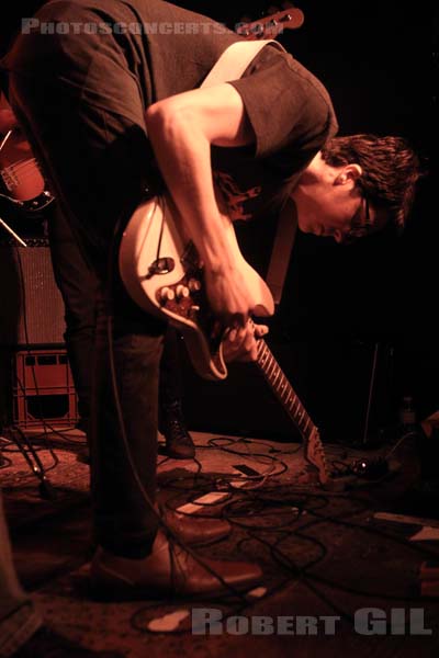 CAR SEAT HEADREST - 2016-02-24 - PARIS - La Mecanique Ondulatoire - 